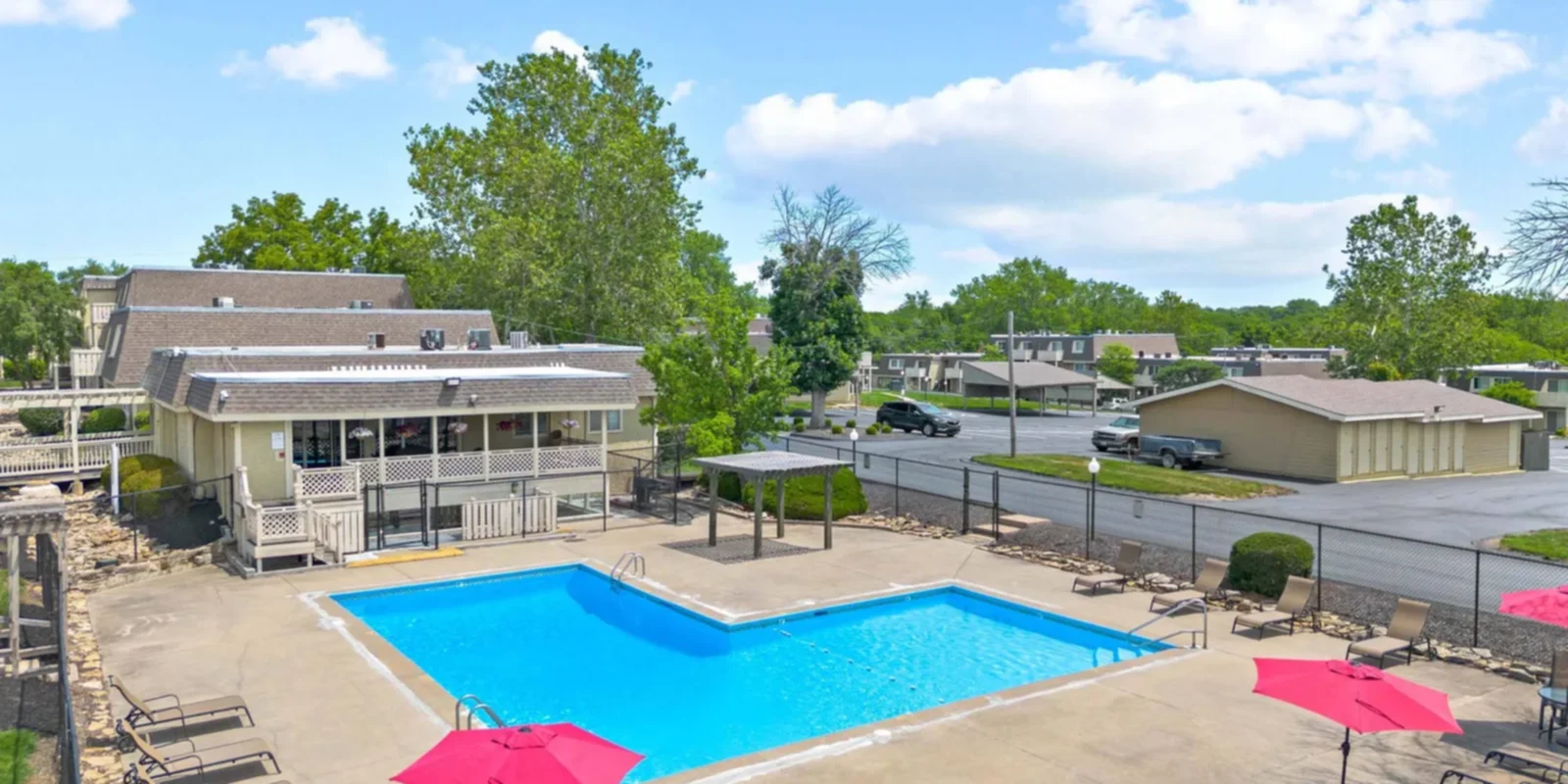 Arbors of Grandview