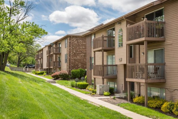 MLKS 2 Kansas City apartments with balconies