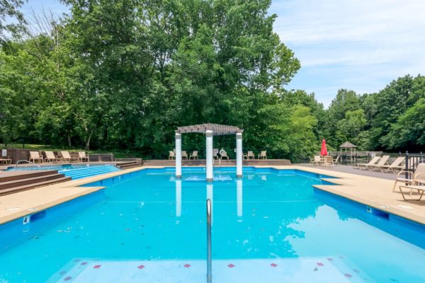 WCMO 2 Big apartment pool in Kansas City